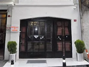 Aparthotel Istiklal St. House