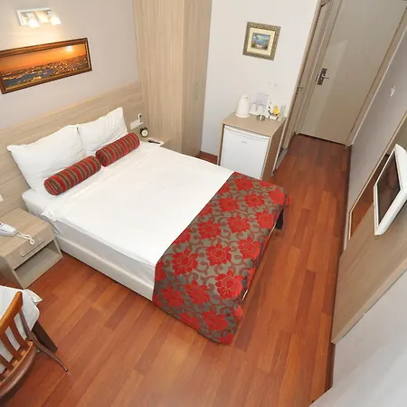 Istiklal St. House 3*